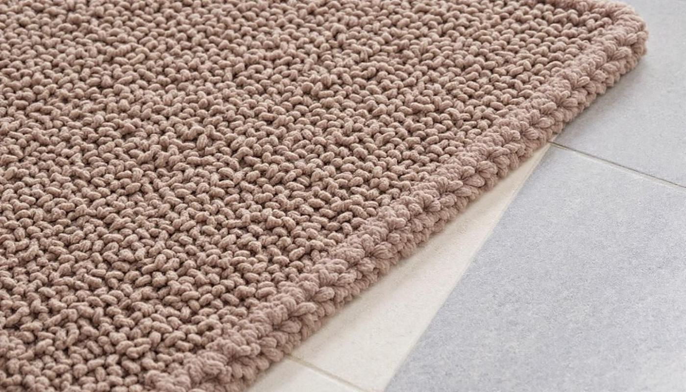 Les secrets d'un tapis de bain parfait : Confort et sécurité?
